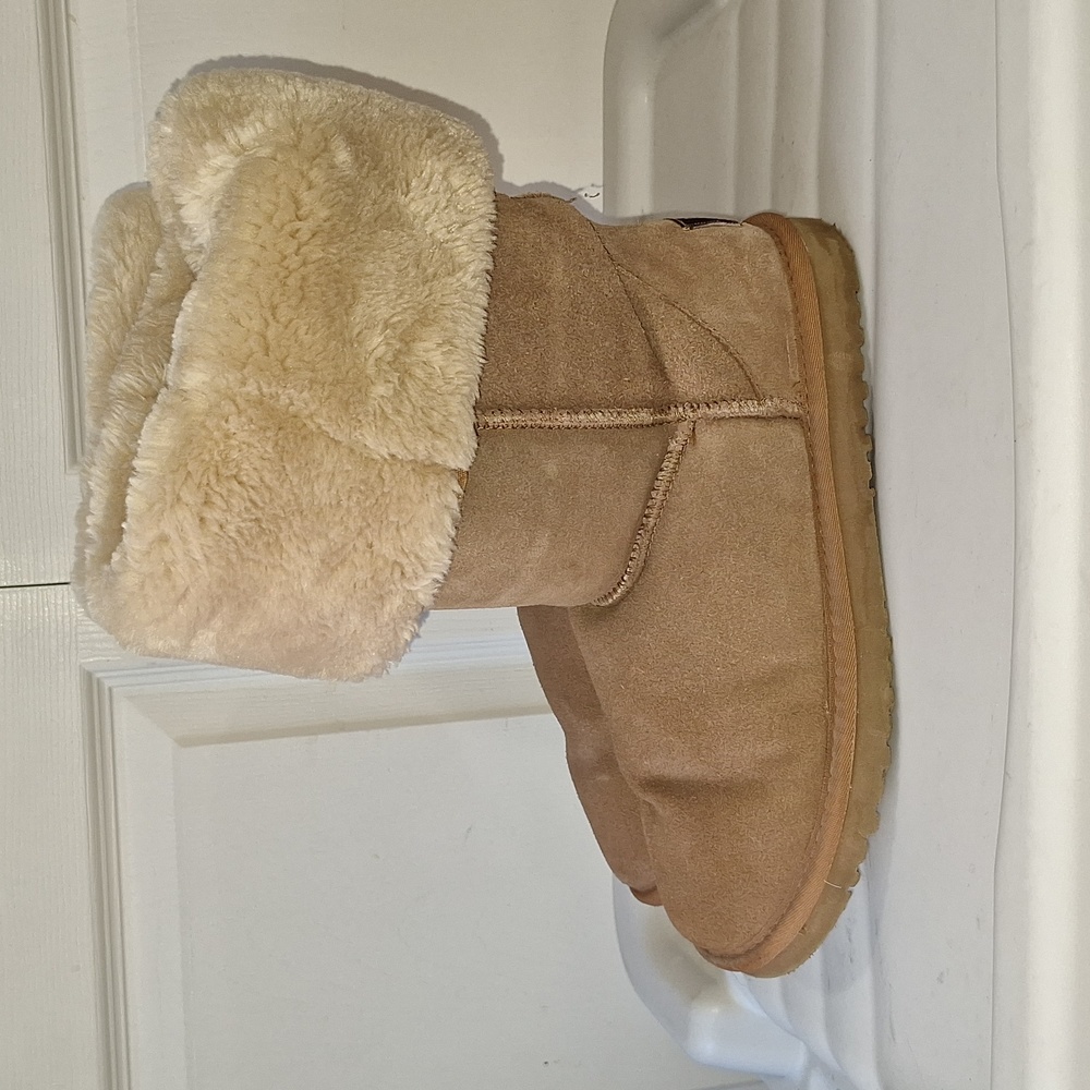 UGG Australia classic tall suede sheepskin leather faux fur boots - 9 - tan - Picture 3 of 12